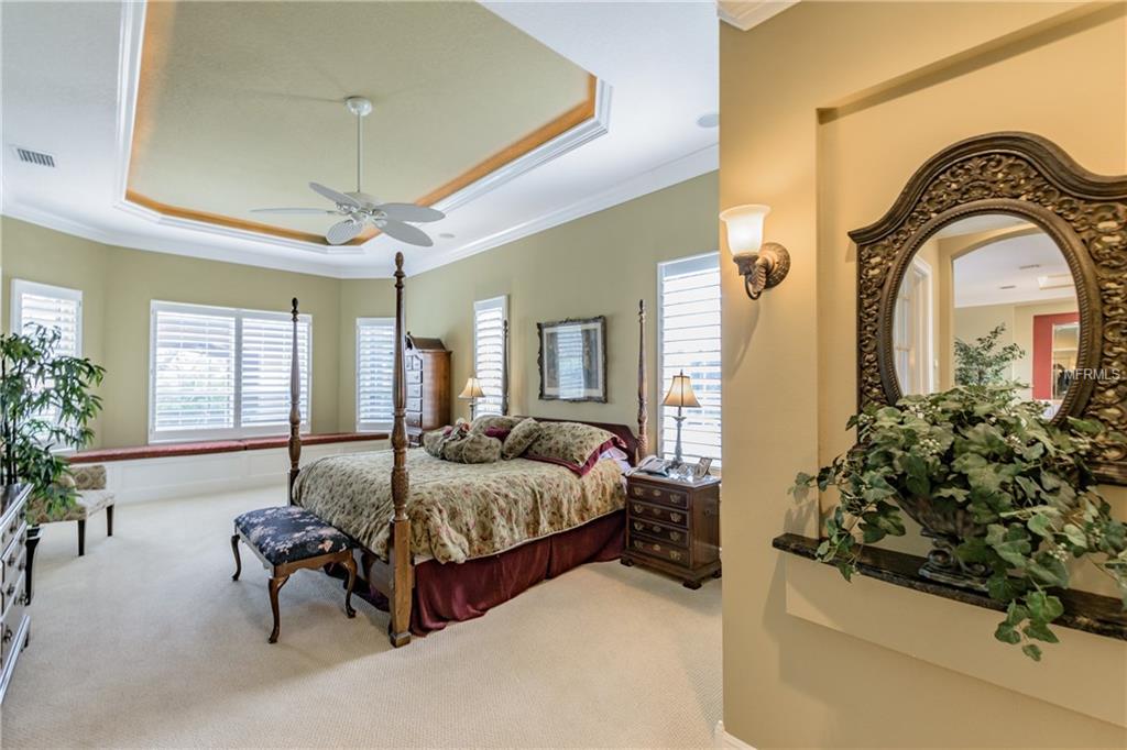 455 STARFIRE CAUSEWAY, OLDSMAR, Florida 34677, 5 Bedrooms Bedrooms, 11 Rooms Rooms,5 BathroomsBathrooms,Residential,For sale,STARFIRE,U7845683