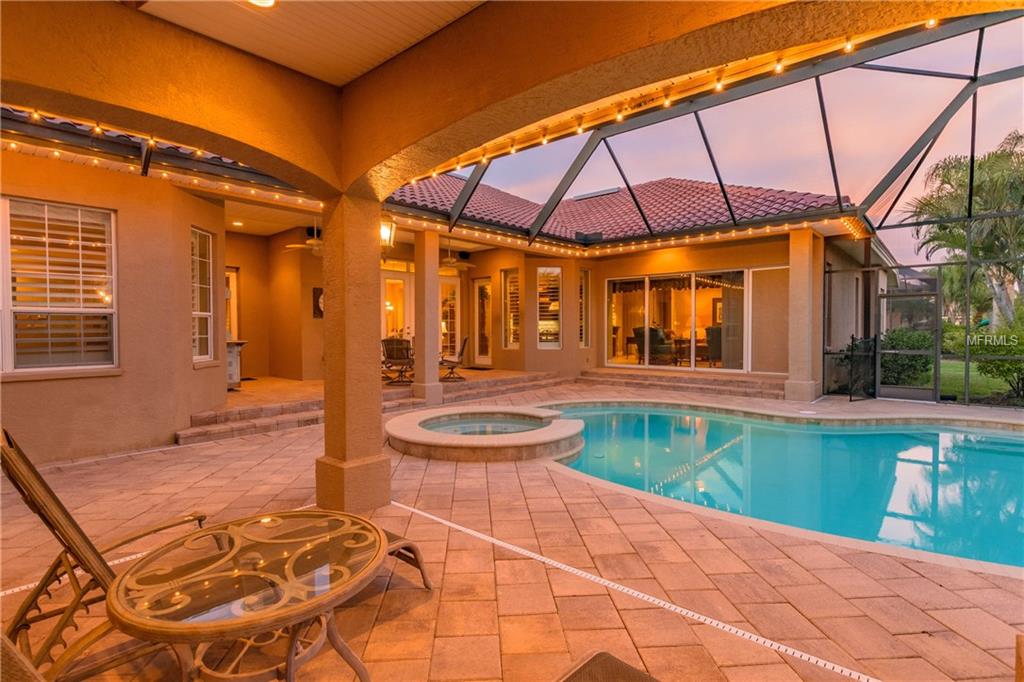 455 STARFIRE CAUSEWAY, OLDSMAR, Florida 34677, 5 Bedrooms Bedrooms, 11 Rooms Rooms,5 BathroomsBathrooms,Residential,For sale,STARFIRE,U7845683