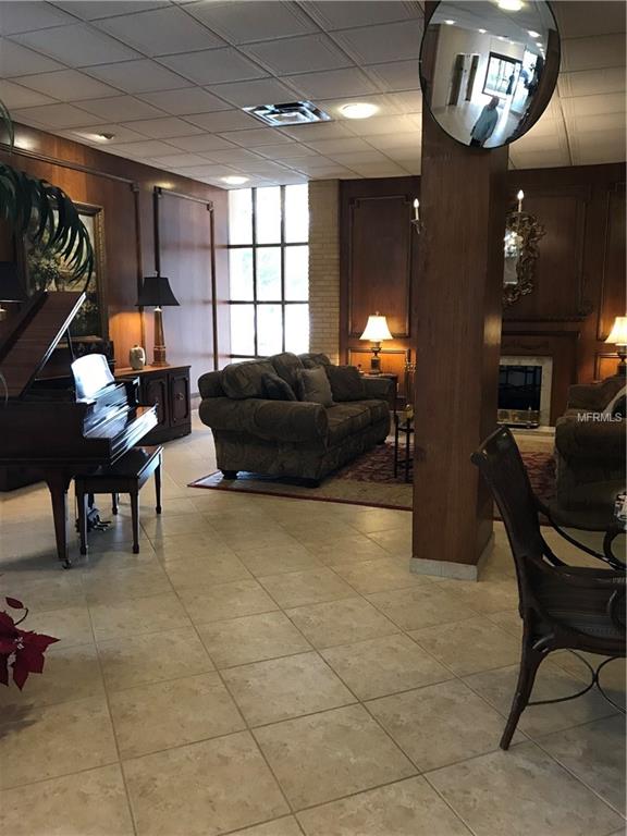 2401 BAYSHORE BOULEVARD, TAMPA, Florida 33629, 1 Bedroom Bedrooms, 3 Rooms Rooms,1 BathroomBathrooms,Residential,For sale,BAYSHORE,T2926036