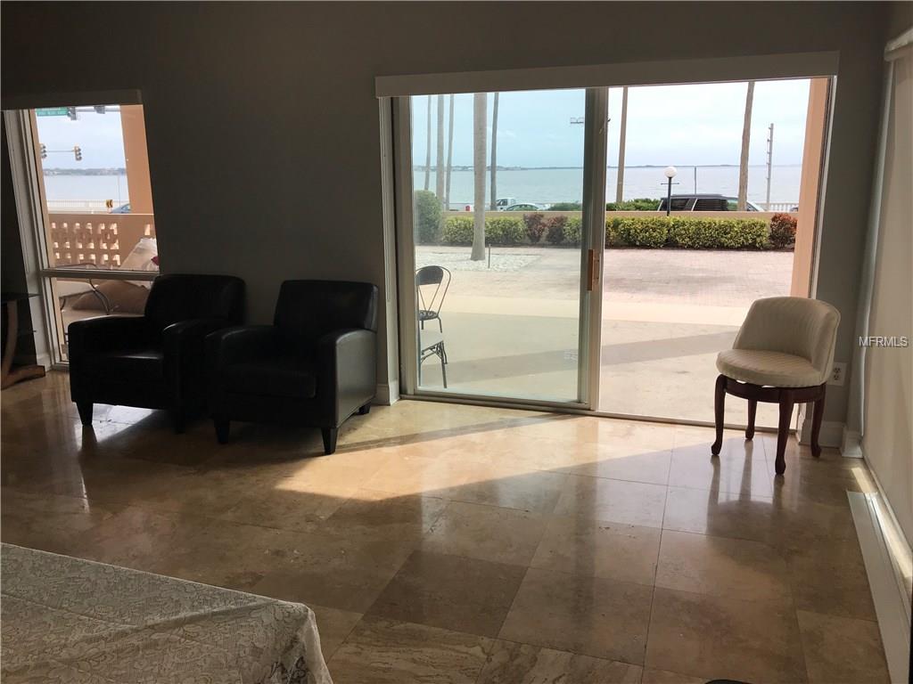 2401 BAYSHORE BOULEVARD, TAMPA, Florida 33629, 1 Bedroom Bedrooms, 3 Rooms Rooms,1 BathroomBathrooms,Residential,For sale,BAYSHORE,T2926036