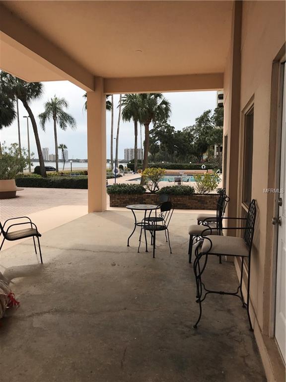 2401 BAYSHORE BOULEVARD, TAMPA, Florida 33629, 1 Bedroom Bedrooms, 3 Rooms Rooms,1 BathroomBathrooms,Residential,For sale,BAYSHORE,T2926036