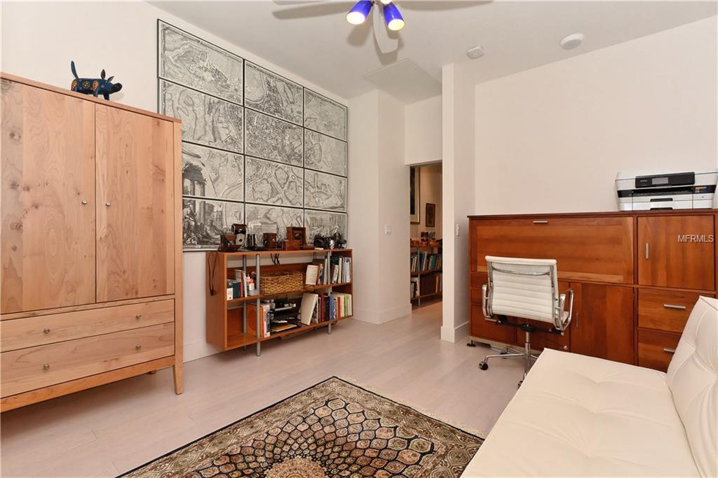 603 42ND STREET, SARASOTA, Florida 34234, 2 Bedrooms Bedrooms, 5 Rooms Rooms,3 BathroomsBathrooms,Residential,For sale,42ND,A4209754