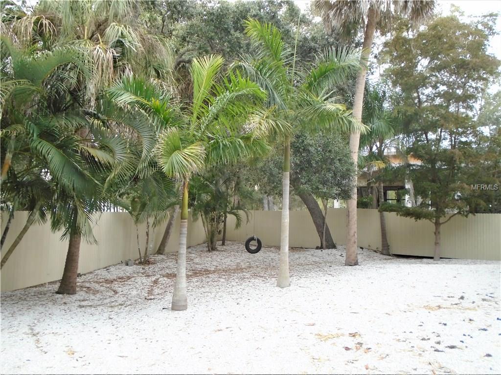 603 42ND STREET, SARASOTA, Florida 34234, 2 Bedrooms Bedrooms, 5 Rooms Rooms,3 BathroomsBathrooms,Residential,For sale,42ND,A4209754