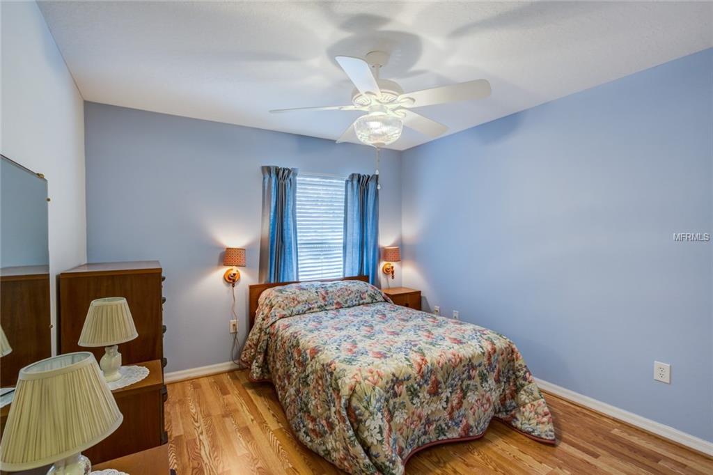 2490 W MOONLIGHT LANE, EUSTIS, Florida 32726, 3 Bedrooms Bedrooms, 8 Rooms Rooms,2 BathroomsBathrooms,Residential,For sale,MOONLIGHT,G4852767