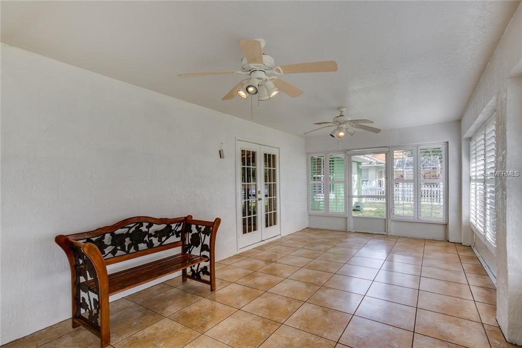 2490 W MOONLIGHT LANE, EUSTIS, Florida 32726, 3 Bedrooms Bedrooms, 8 Rooms Rooms,2 BathroomsBathrooms,Residential,For sale,MOONLIGHT,G4852767