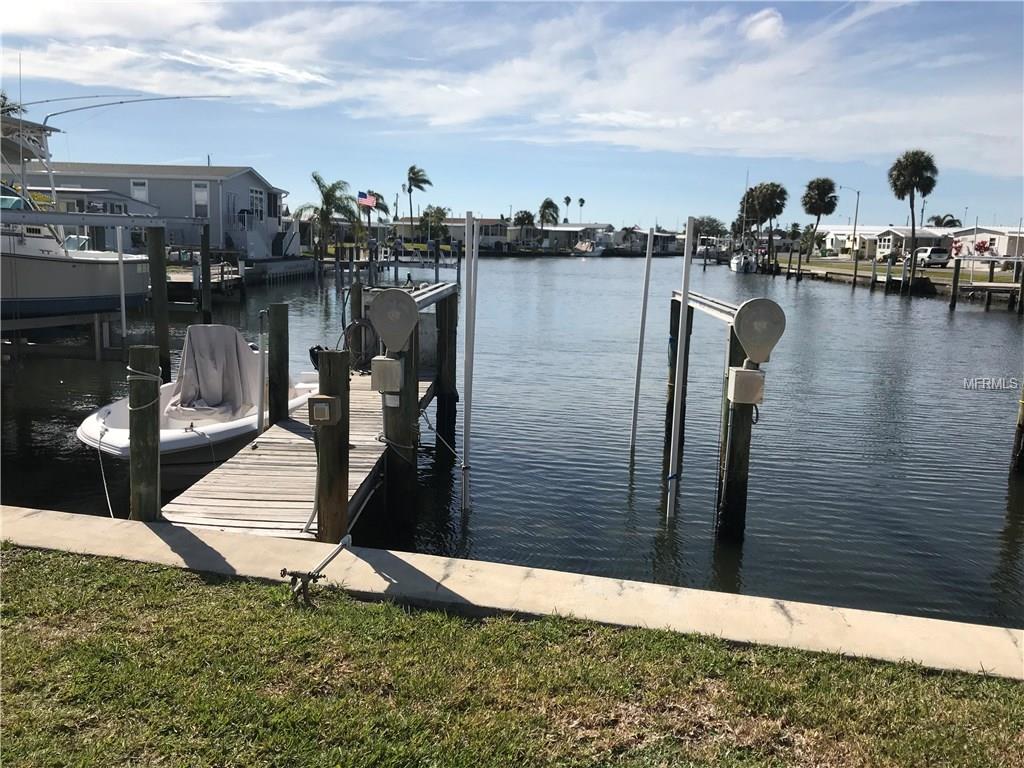 369 TAMPICO DRIVE, PALMETTO, Florida 34221, 2 Bedrooms Bedrooms, 5 Rooms Rooms,2 BathroomsBathrooms,Residential,For sale,TAMPICO,A4210025