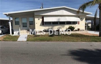 369 TAMPICO DRIVE, PALMETTO, Florida 34221, 2 Bedrooms Bedrooms, 5 Rooms Rooms,2 BathroomsBathrooms,Residential,For sale,TAMPICO,A4210025