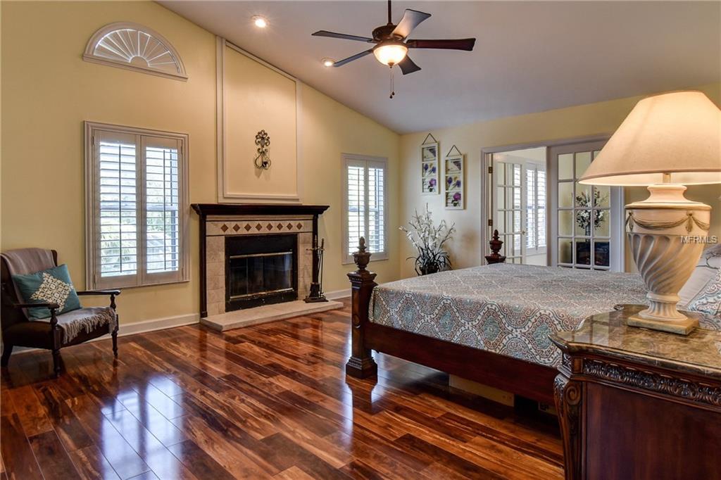 1611 HAMPTON COURT, SAFETY HARBOR, Florida 34695, 5 Bedrooms Bedrooms, 12 Rooms Rooms,3 BathroomsBathrooms,Residential,For sale,HAMPTON,U7847597