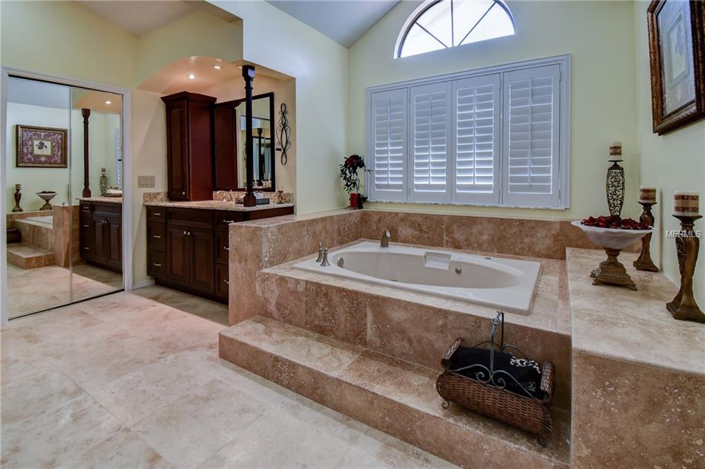 1611 HAMPTON COURT, SAFETY HARBOR, Florida 34695, 5 Bedrooms Bedrooms, 12 Rooms Rooms,3 BathroomsBathrooms,Residential,For sale,HAMPTON,U7847597