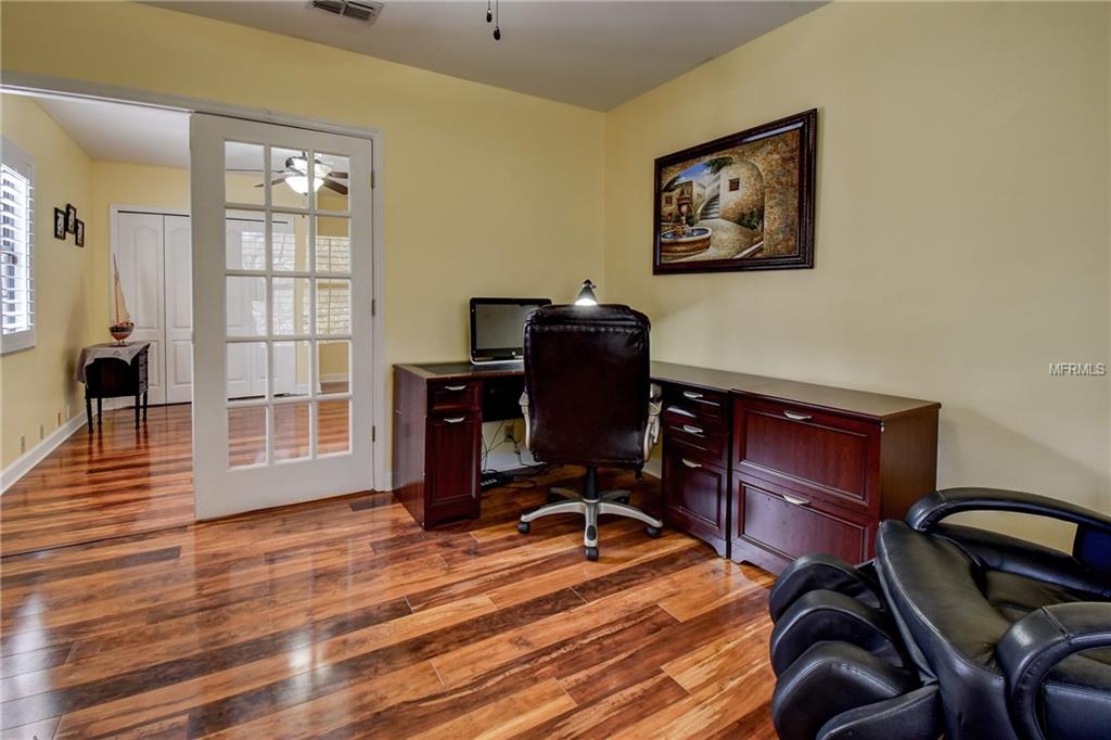 1611 HAMPTON COURT, SAFETY HARBOR, Florida 34695, 5 Bedrooms Bedrooms, 12 Rooms Rooms,3 BathroomsBathrooms,Residential,For sale,HAMPTON,U7847597