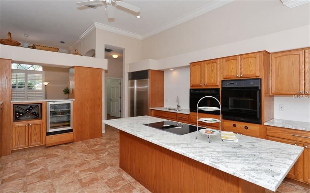 668 SAWGRASS BRIDGE ROAD, VENICE, Florida 34292, 4 Bedrooms Bedrooms, 9 Rooms Rooms,3 BathroomsBathrooms,Residential,For sale,SAWGRASS BRIDGE,N5913893