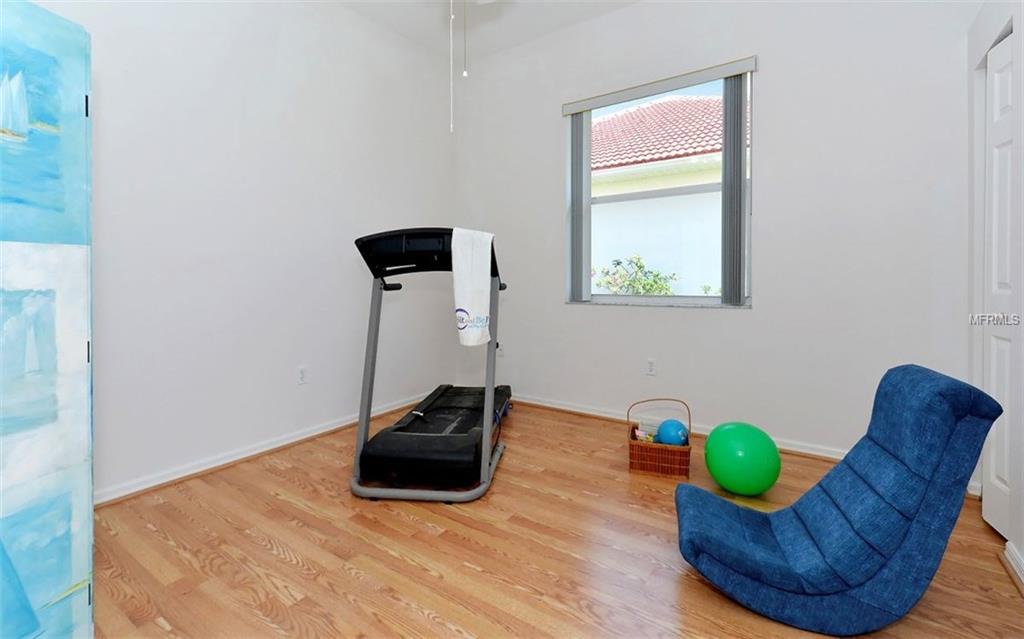 668 SAWGRASS BRIDGE ROAD, VENICE, Florida 34292, 4 Bedrooms Bedrooms, 9 Rooms Rooms,3 BathroomsBathrooms,Residential,For sale,SAWGRASS BRIDGE,N5913893