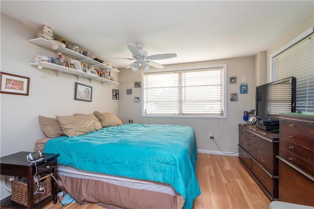 1240 DRURY LANE, ENGLEWOOD, Florida 34224, 2 Bedrooms Bedrooms, 5 Rooms Rooms,2 BathroomsBathrooms,Residential,For sale,DRURY,D5920217