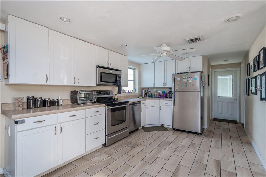 1240 DRURY LANE, ENGLEWOOD, Florida 34224, 2 Bedrooms Bedrooms, 5 Rooms Rooms,2 BathroomsBathrooms,Residential,For sale,DRURY,D5920217