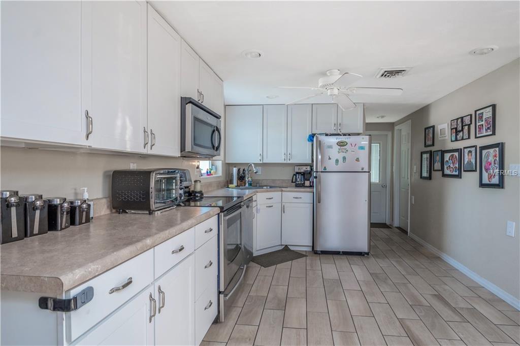 1240 DRURY LANE, ENGLEWOOD, Florida 34224, 2 Bedrooms Bedrooms, 5 Rooms Rooms,2 BathroomsBathrooms,Residential,For sale,DRURY,D5920217