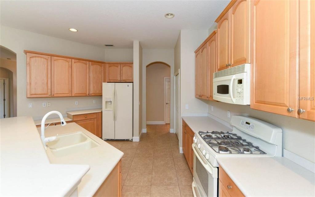 8275 BARTON FARMS BOULEVARD, SARASOTA, Florida 34240, 4 Bedrooms Bedrooms, 8 Rooms Rooms,3 BathroomsBathrooms,Residential,For sale,BARTON FARMS,A4198654