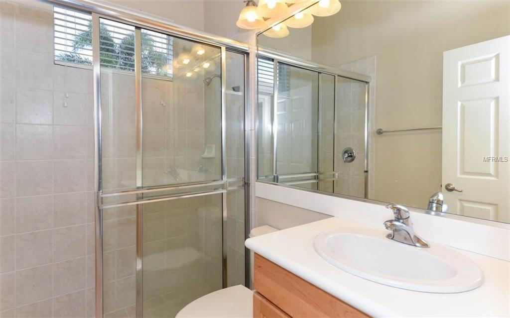 8275 BARTON FARMS BOULEVARD, SARASOTA, Florida 34240, 4 Bedrooms Bedrooms, 8 Rooms Rooms,3 BathroomsBathrooms,Residential,For sale,BARTON FARMS,A4198654