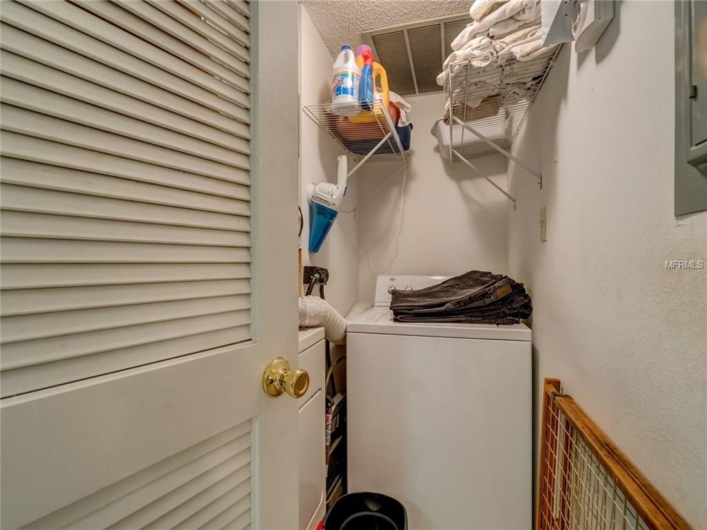 1964 LAUGHING GULL LANE, CLEARWATER, Florida 33762, 2 Bedrooms Bedrooms, 3 Rooms Rooms,2 BathroomsBathrooms,Residential,For sale,LAUGHING GULL,U7840318