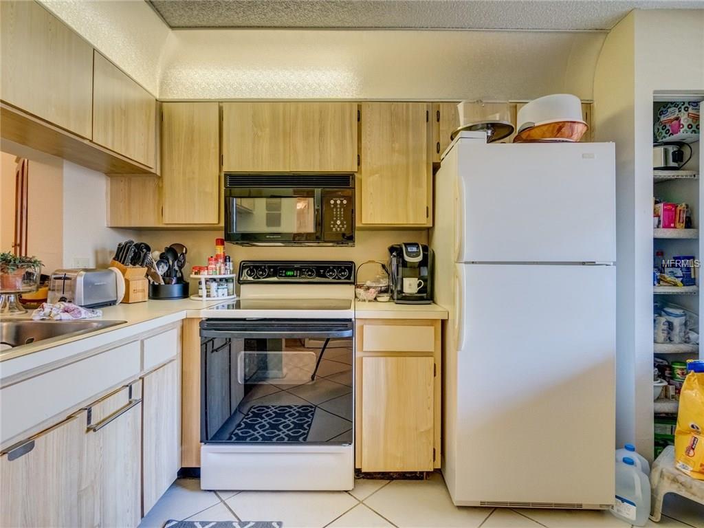 1964 LAUGHING GULL LANE, CLEARWATER, Florida 33762, 2 Bedrooms Bedrooms, 3 Rooms Rooms,2 BathroomsBathrooms,Residential,For sale,LAUGHING GULL,U7840318