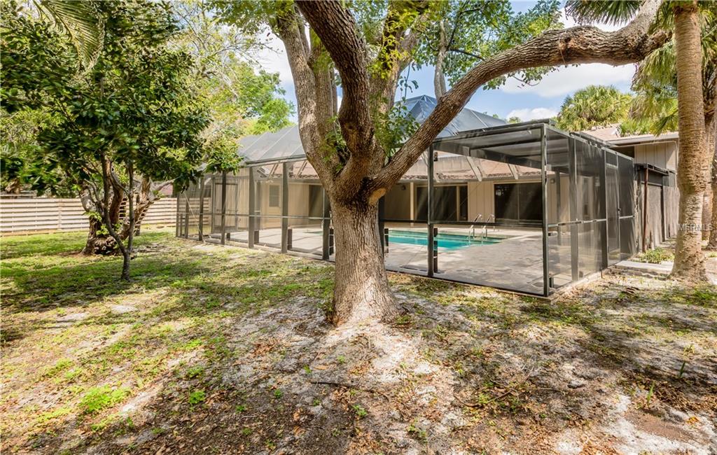 1809 BUCCANEER TERRACE, SARASOTA, Florida 34231, 3 Bedrooms Bedrooms, 7 Rooms Rooms,3 BathroomsBathrooms,Residential,For sale,BUCCANEER,A4204359