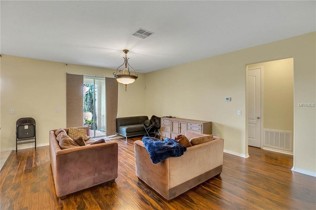 3660 MADBURY CIRCLE, LAKELAND, Florida 33810, 4 Bedrooms Bedrooms, 7 Rooms Rooms,3 BathroomsBathrooms,Residential,For sale,MADBURY,O5553586