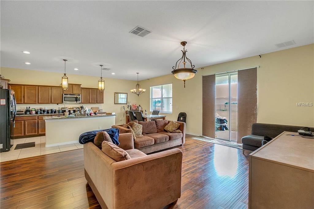 3660 MADBURY CIRCLE, LAKELAND, Florida 33810, 4 Bedrooms Bedrooms, 7 Rooms Rooms,3 BathroomsBathrooms,Residential,For sale,MADBURY,O5553586