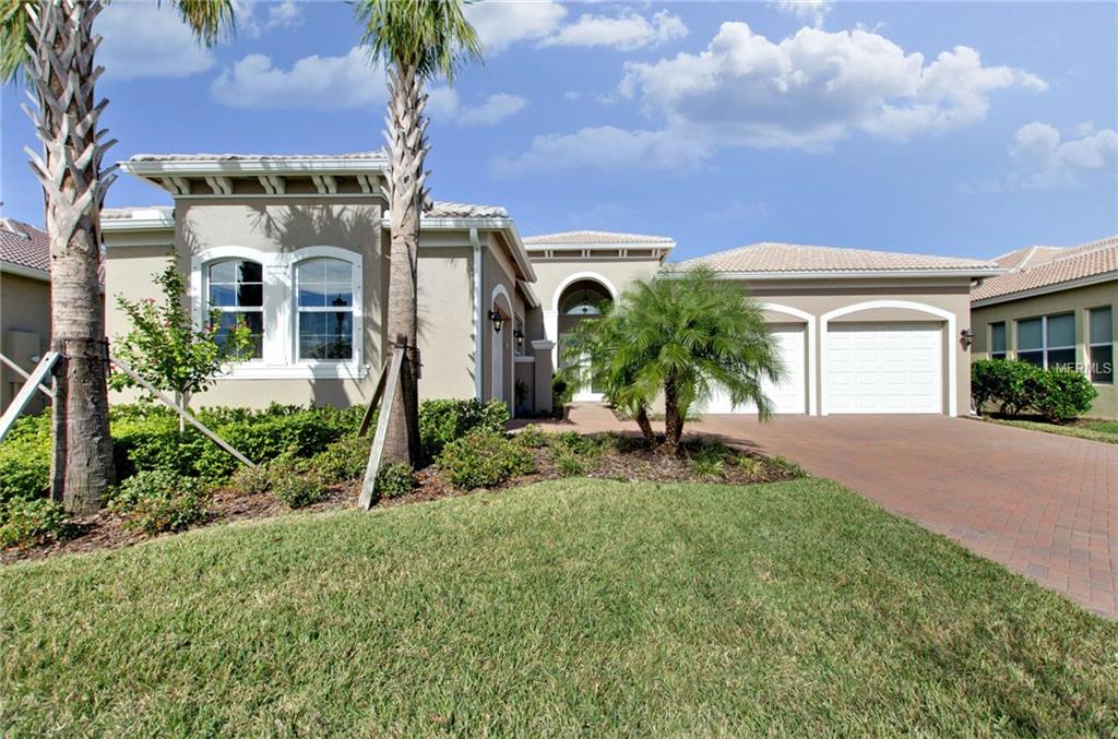 16011 CAPE CORAL DR, WIMAUMA, Florida 33598, 3 Bedrooms Bedrooms, 7 Rooms Rooms,3 BathroomsBathrooms,Residential,For sale,CAPE CORAL DR,T2921730