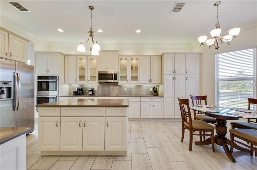 16011 CAPE CORAL DR, WIMAUMA, Florida 33598, 3 Bedrooms Bedrooms, 7 Rooms Rooms,3 BathroomsBathrooms,Residential,For sale,CAPE CORAL DR,T2921730