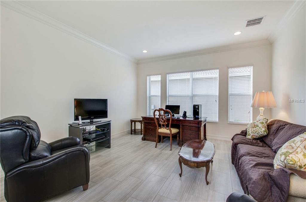 16011 CAPE CORAL DR, WIMAUMA, Florida 33598, 3 Bedrooms Bedrooms, 7 Rooms Rooms,3 BathroomsBathrooms,Residential,For sale,CAPE CORAL DR,T2921730