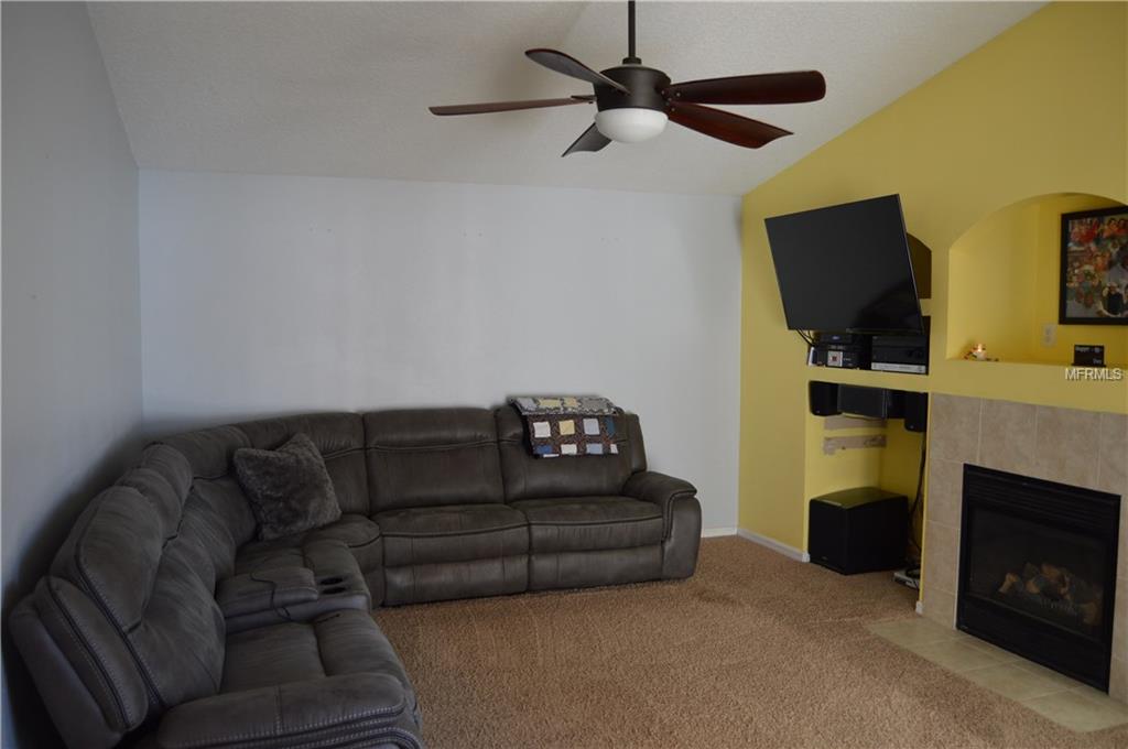 1041 HARBOR HILL STREET, WINTER GARDEN, Florida 34787, 4 Bedrooms Bedrooms, 7 Rooms Rooms,2 BathroomsBathrooms,Residential,For sale,HARBOR HILL,O5557028