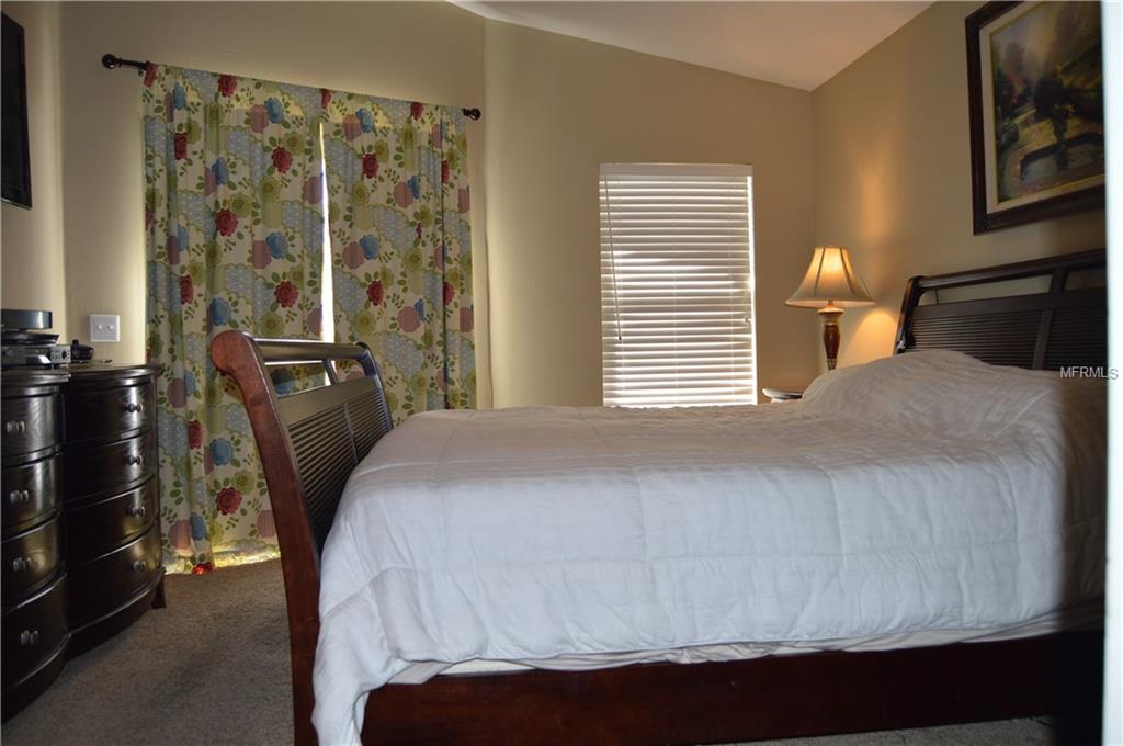 1041 HARBOR HILL STREET, WINTER GARDEN, Florida 34787, 4 Bedrooms Bedrooms, 7 Rooms Rooms,2 BathroomsBathrooms,Residential,For sale,HARBOR HILL,O5557028