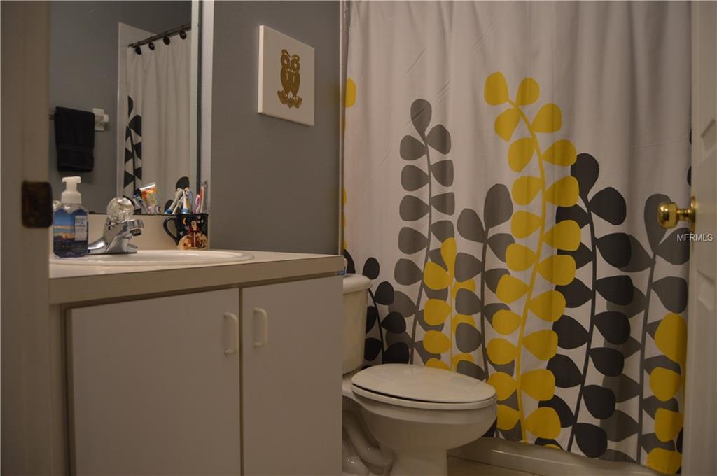 1041 HARBOR HILL STREET, WINTER GARDEN, Florida 34787, 4 Bedrooms Bedrooms, 7 Rooms Rooms,2 BathroomsBathrooms,Residential,For sale,HARBOR HILL,O5557028