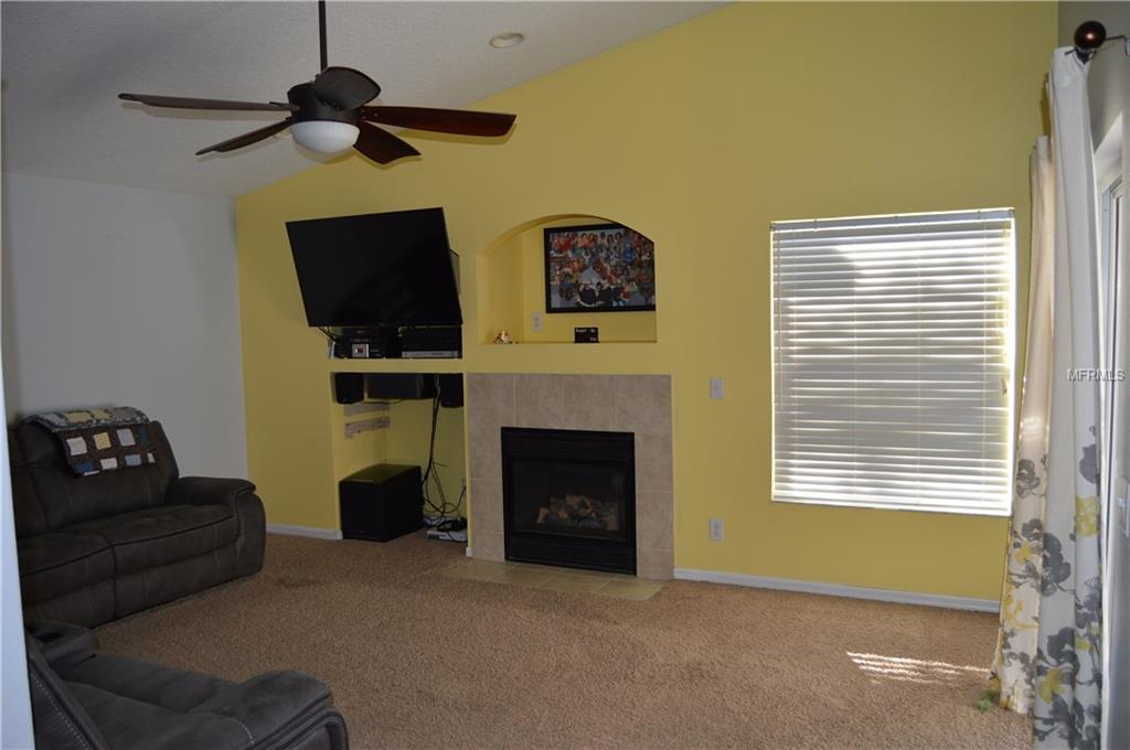 1041 HARBOR HILL STREET, WINTER GARDEN, Florida 34787, 4 Bedrooms Bedrooms, 7 Rooms Rooms,2 BathroomsBathrooms,Residential,For sale,HARBOR HILL,O5557028