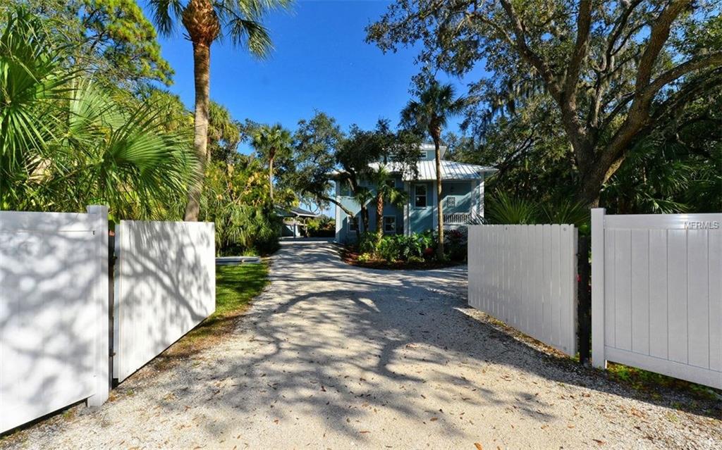 3109 51ST STREET E, BRADENTON, Florida 34208, 3 Bedrooms Bedrooms, 6 Rooms Rooms,3 BathroomsBathrooms,Residential,For sale,51ST,A4208191