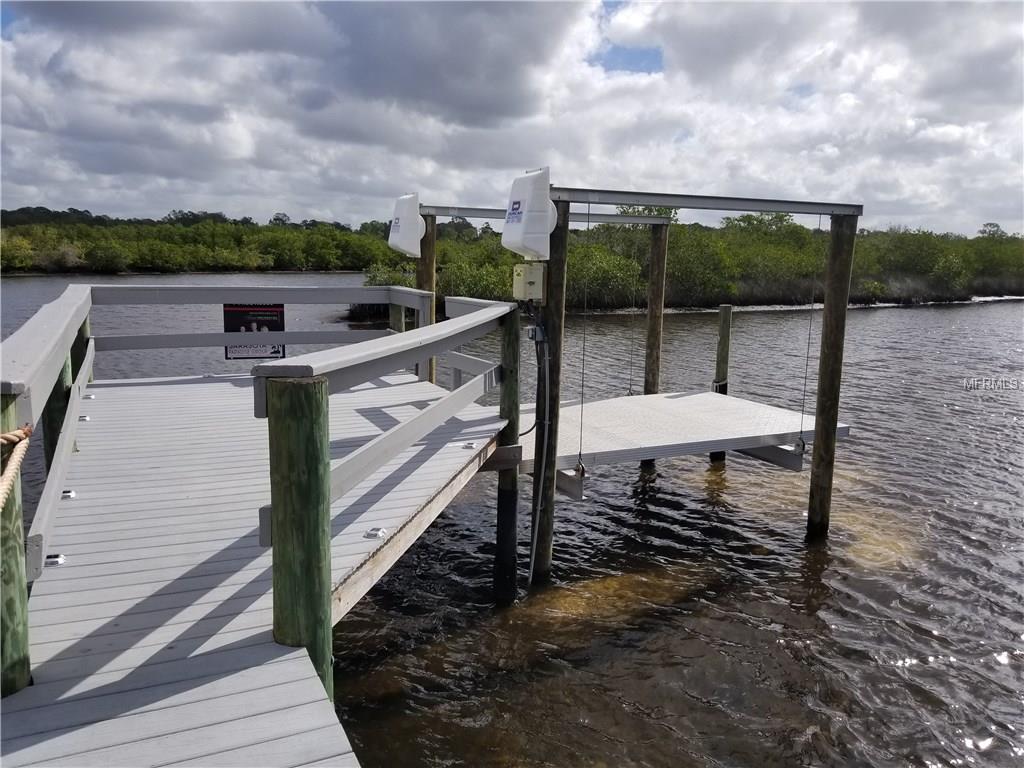 3109 51ST STREET E, BRADENTON, Florida 34208, 3 Bedrooms Bedrooms, 6 Rooms Rooms,3 BathroomsBathrooms,Residential,For sale,51ST,A4208191