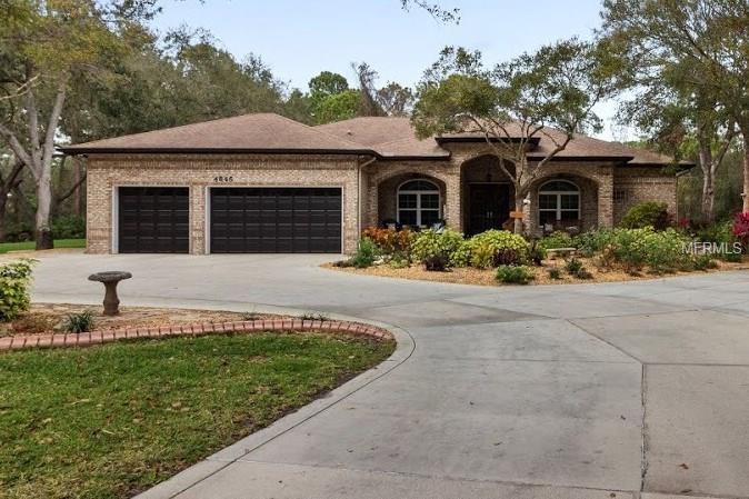 4646 HIDDEN FOREST DRIVE, SARASOTA, Florida 34235, 4 Bedrooms Bedrooms, 13 Rooms Rooms,3 BathroomsBathrooms,Residential,For sale,HIDDEN FOREST,A4208523