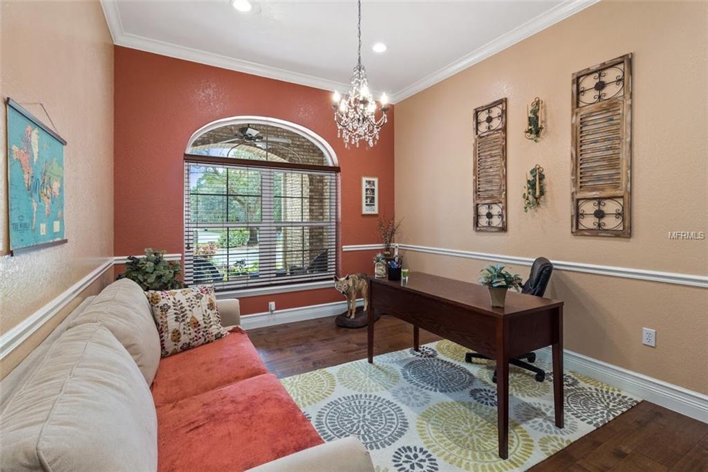 4646 HIDDEN FOREST DRIVE, SARASOTA, Florida 34235, 4 Bedrooms Bedrooms, 13 Rooms Rooms,3 BathroomsBathrooms,Residential,For sale,HIDDEN FOREST,A4208523