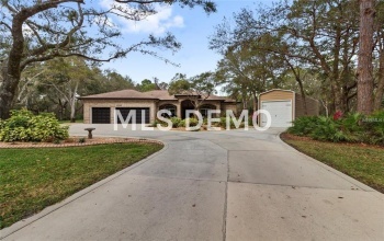 4646 HIDDEN FOREST DRIVE, SARASOTA, Florida 34235, 4 Bedrooms Bedrooms, 13 Rooms Rooms,3 BathroomsBathrooms,Residential,For sale,HIDDEN FOREST,A4208523