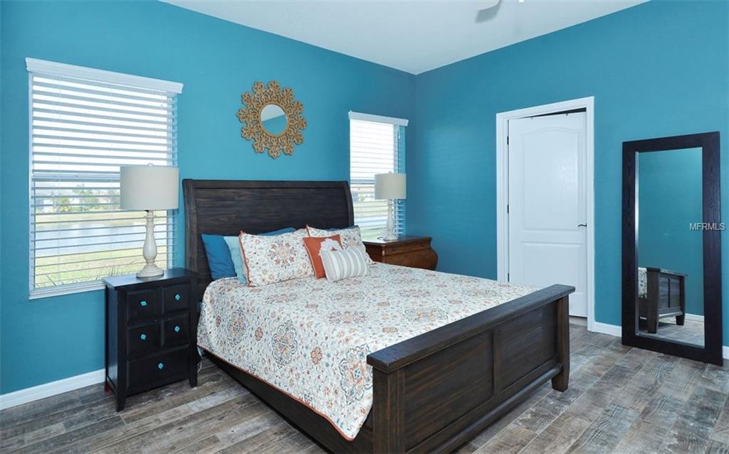 12190 WAKULLA PLACE, VENICE, Florida 34293, 3 Bedrooms Bedrooms, 8 Rooms Rooms,2 BathroomsBathrooms,Residential,For sale,WAKULLA,N5916315