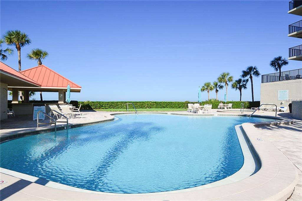 1290 GULF BOULEVARD, CLEARWATER BEACH, Florida 33767, 2 Bedrooms Bedrooms, 4 Rooms Rooms,2 BathroomsBathrooms,Residential,For sale,GULF,U7847132