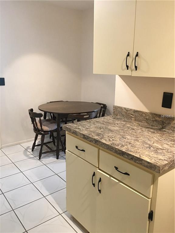 6905 10TH AVENUE W, BRADENTON, Florida 34209, 2 Bedrooms Bedrooms, 3 Rooms Rooms,2 BathroomsBathrooms,Residential,For sale,10TH,A4209852