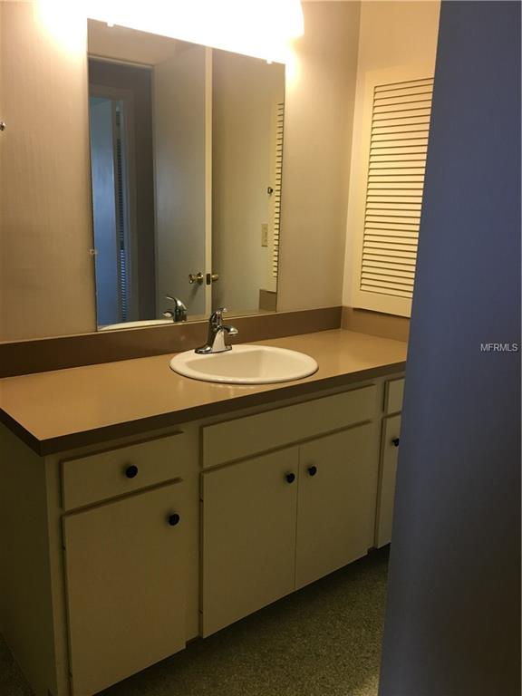 6905 10TH AVENUE W, BRADENTON, Florida 34209, 2 Bedrooms Bedrooms, 3 Rooms Rooms,2 BathroomsBathrooms,Residential,For sale,10TH,A4209852