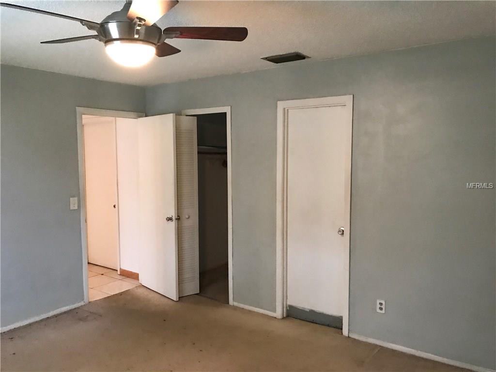 610 E MAGNOLIA STREET, KISSIMMEE, Florida 34744, 4 Bedrooms Bedrooms, 7 Rooms Rooms,2 BathroomsBathrooms,Residential,For sale,MAGNOLIA,S4857038