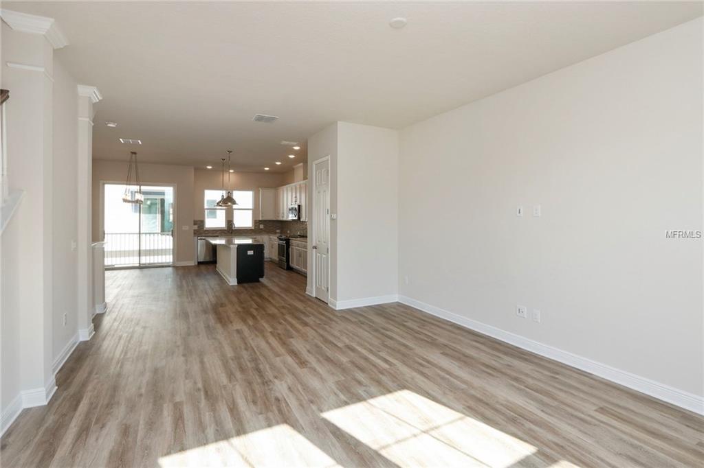 9541 WEST PARK VILLAGE DRIVE, TAMPA, Florida 33626, 3 Bedrooms Bedrooms, 6 Rooms Rooms,3 BathroomsBathrooms,Residential,For sale,WEST PARK VILLAGE,T2883314