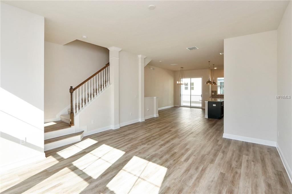 9541 WEST PARK VILLAGE DRIVE, TAMPA, Florida 33626, 3 Bedrooms Bedrooms, 6 Rooms Rooms,3 BathroomsBathrooms,Residential,For sale,WEST PARK VILLAGE,T2883314