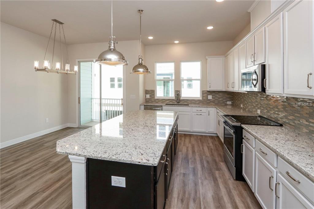 9541 WEST PARK VILLAGE DRIVE, TAMPA, Florida 33626, 3 Bedrooms Bedrooms, 6 Rooms Rooms,3 BathroomsBathrooms,Residential,For sale,WEST PARK VILLAGE,T2883314