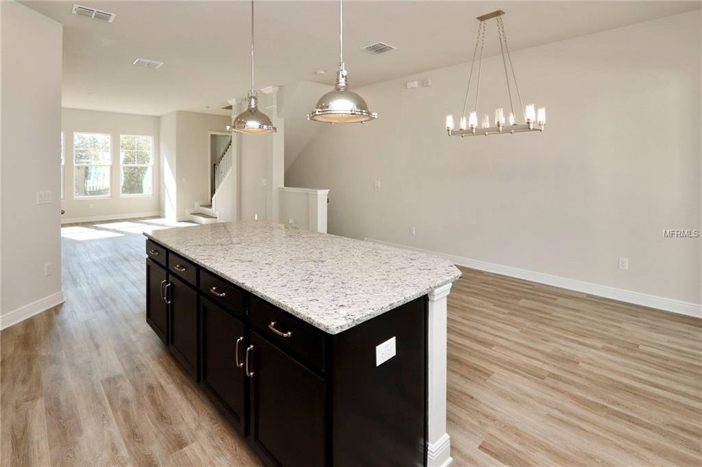 9541 WEST PARK VILLAGE DRIVE, TAMPA, Florida 33626, 3 Bedrooms Bedrooms, 6 Rooms Rooms,3 BathroomsBathrooms,Residential,For sale,WEST PARK VILLAGE,T2883314