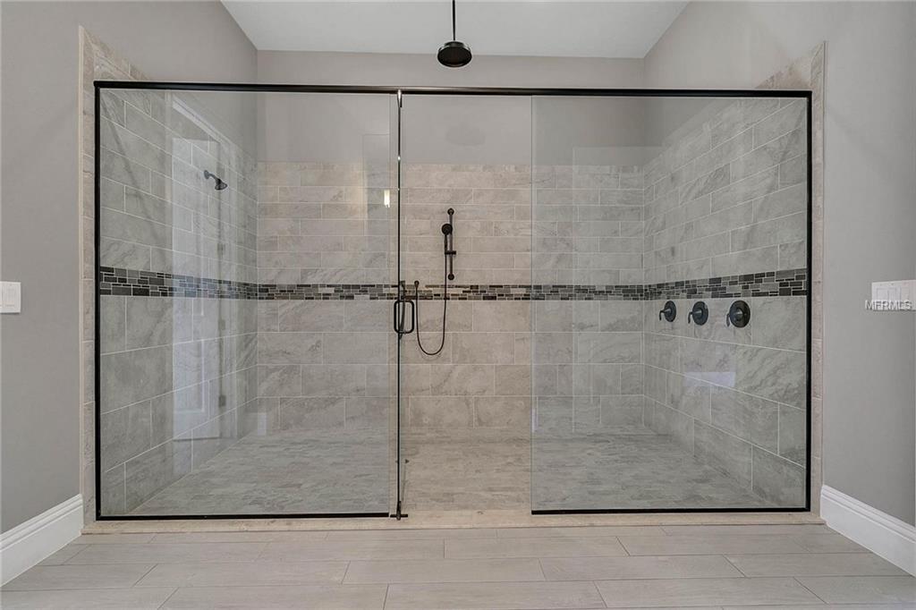 1426 TERRALAGO PLACE, OVIEDO, Florida 32765, 5 Bedrooms Bedrooms, 10 Rooms Rooms,6 BathroomsBathrooms,Residential,For sale,TERRALAGO,O5529502