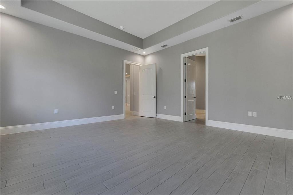 1426 TERRALAGO PLACE, OVIEDO, Florida 32765, 5 Bedrooms Bedrooms, 10 Rooms Rooms,6 BathroomsBathrooms,Residential,For sale,TERRALAGO,O5529502