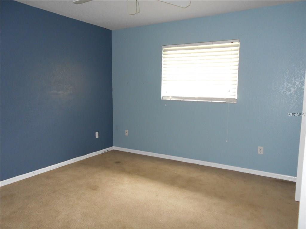 4595 WECOMA AVENUE, NORTH PORT, Florida 34287, 3 Bedrooms Bedrooms, 6 Rooms Rooms,2 BathroomsBathrooms,Residential,For sale,WECOMA,C7243532